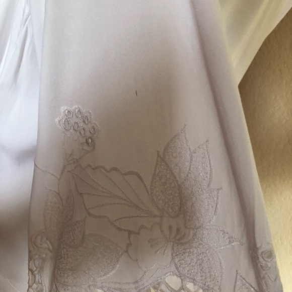 Soft Surroundings Half Moon Bay Embroidered Button Down Shirt Top S - Picture 6 of 8